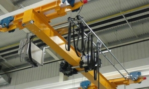 無(wú)錫行車(chē)保養(yǎng)操作是如何進(jìn)行保養(yǎng)維護(hù)？